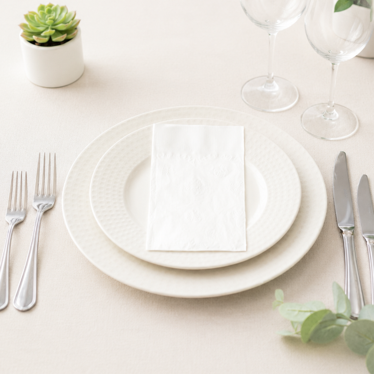Premium White Dinner Napkins, 3000 Count(20 Pack, 150/Pack), 2-Ply, 1/8 Fold, 7.1" x 4.1" Folded, For Restaurant, Catering & Everyday Meal Refill